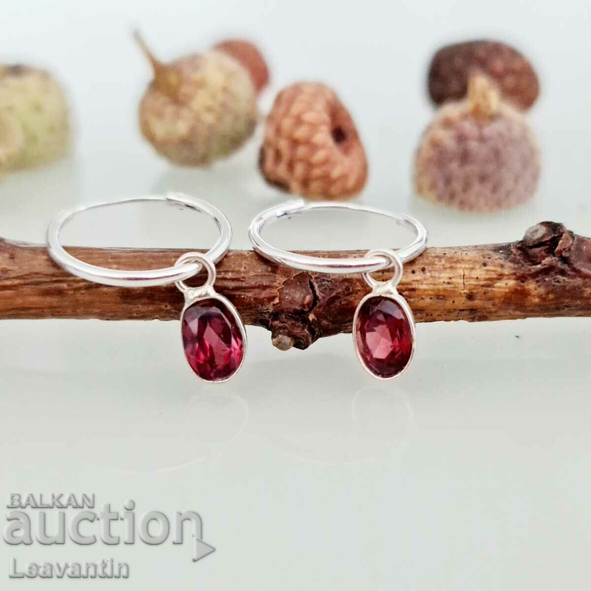 5105 Silver earrings rings with Garnet