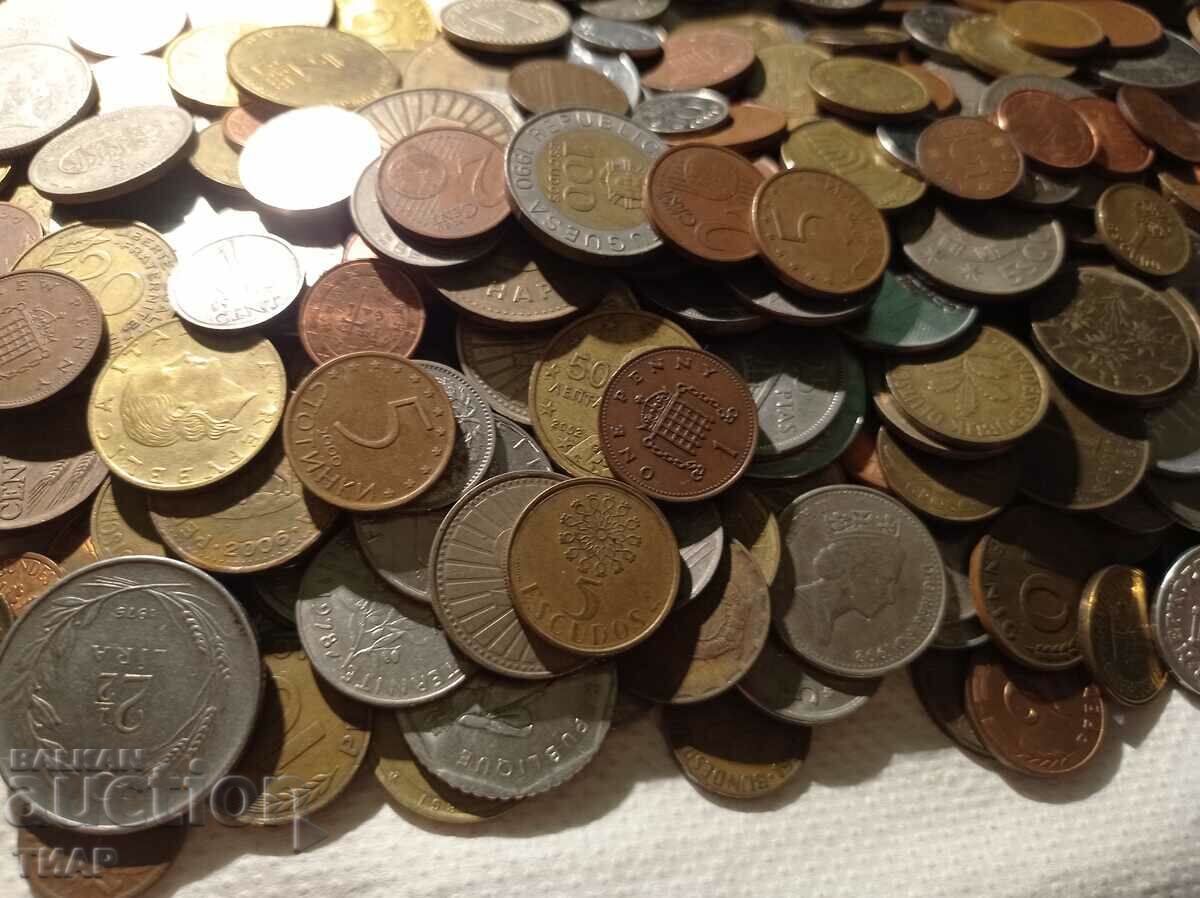 Coins over 500 pcs. 0.01 cent