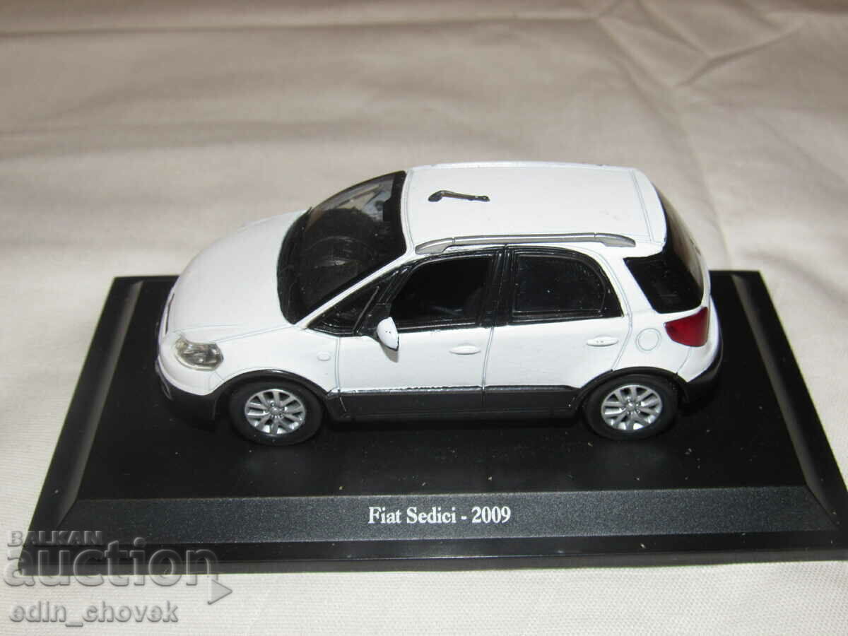 1/43 Altaya / Norev? Fiat Sedici 2009