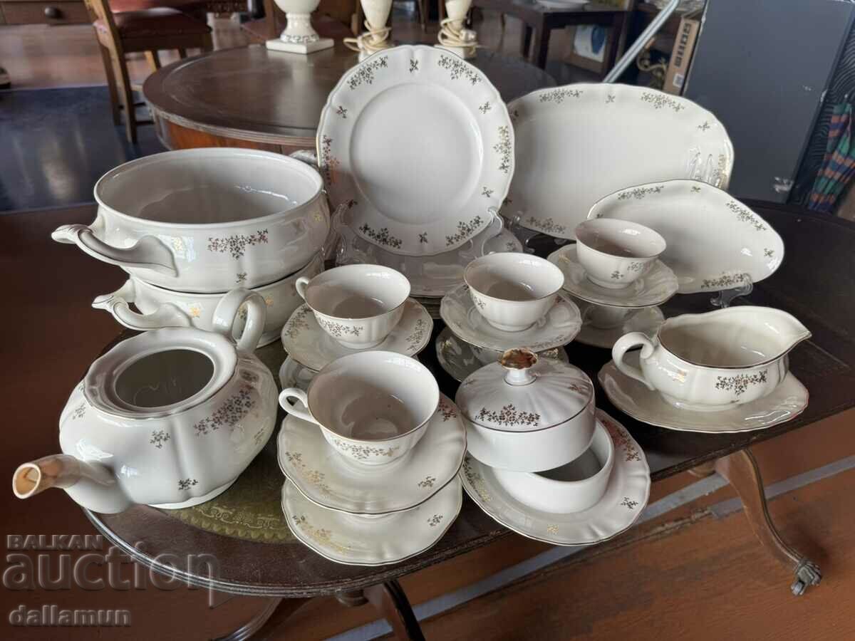 Παλιά υπηρεσία πορσελάνης με σφραγίδα με τιμή 290.00 BGN | € 148.27 Παλιά υπηρεσία πορσελάνης με σφραγίδα με τιμή 290.00 BGN | € 148.27