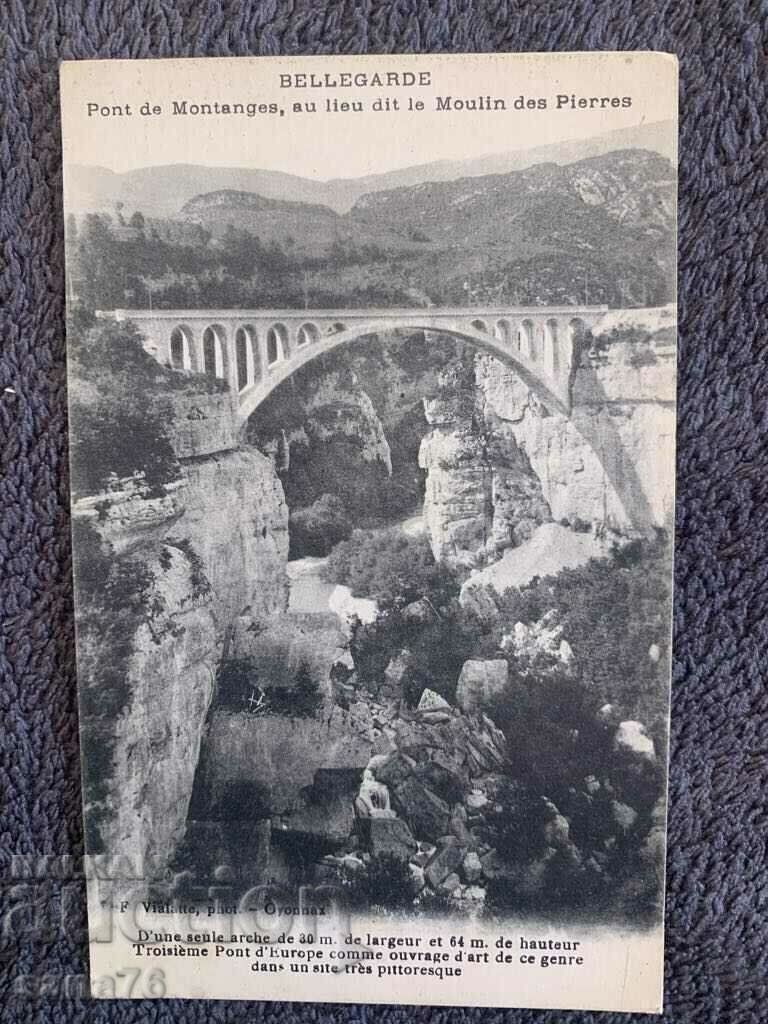 A hundred year old postcard from France-2