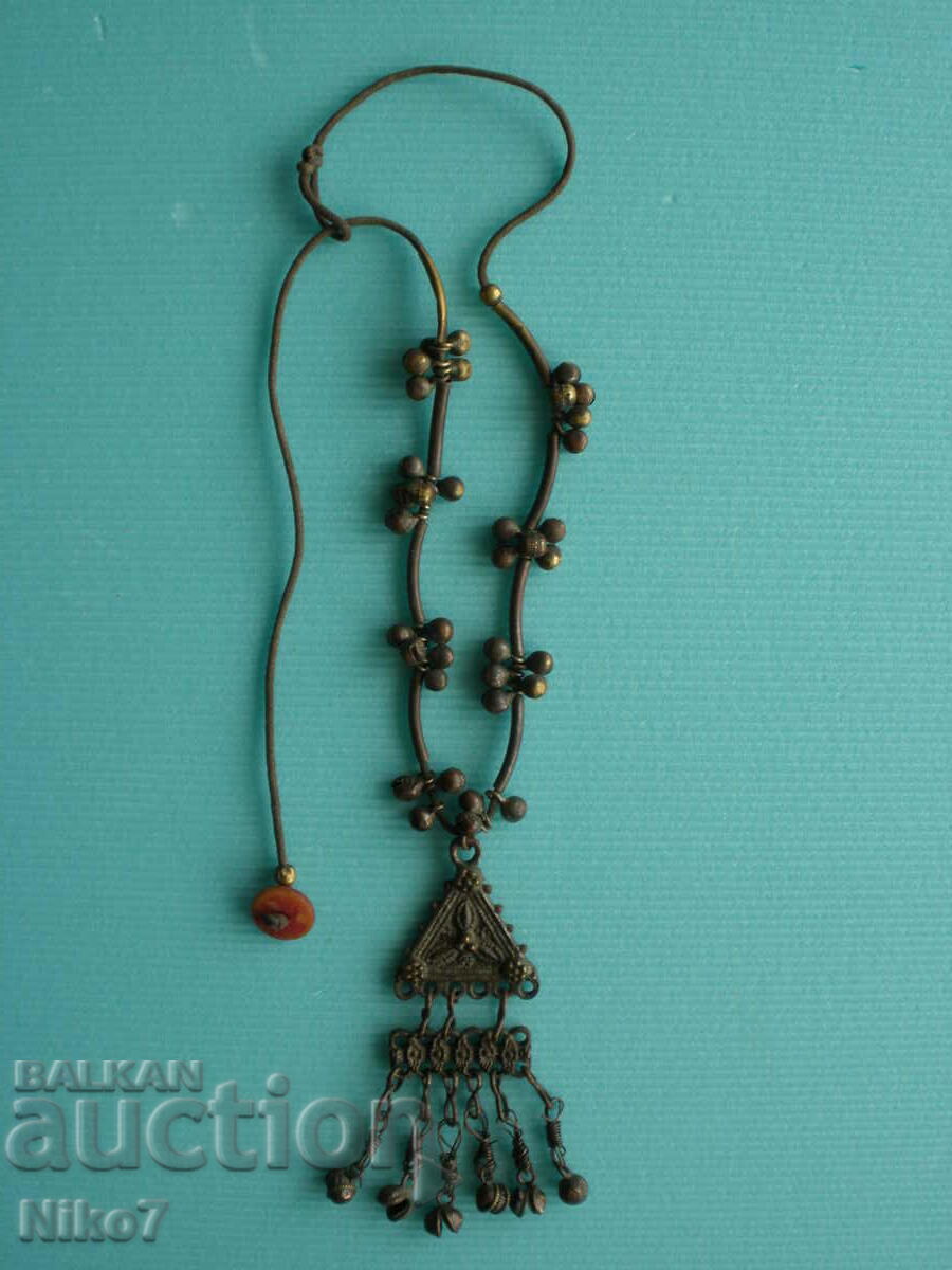 Ancient, Renaissance, jewelry. with price 99.99 BGN | € 51.12