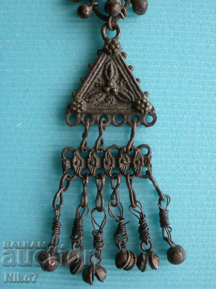 Auction  Ancient, Renaissance, jewelry.