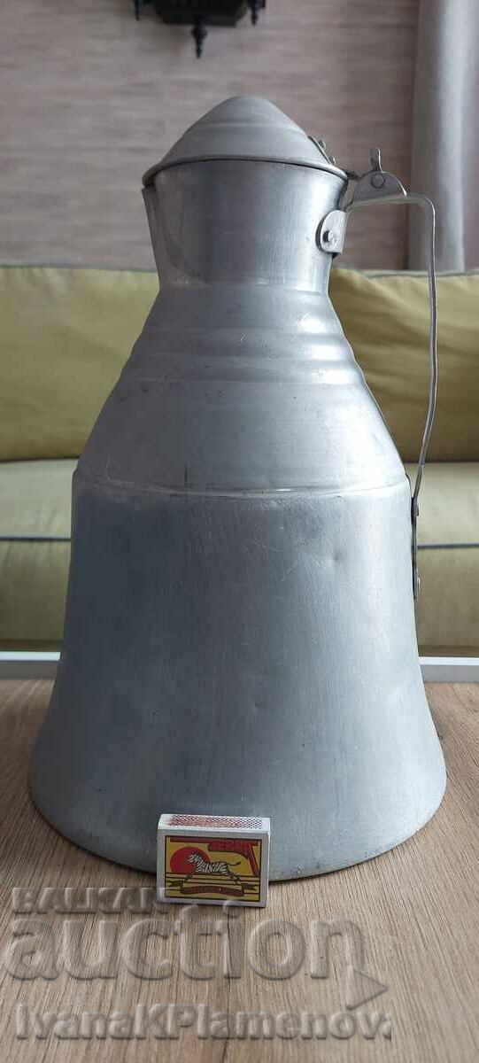 Liquid container gum aluminum retro for collectors - 5 Liquid container gum aluminum retro for collectors - 5