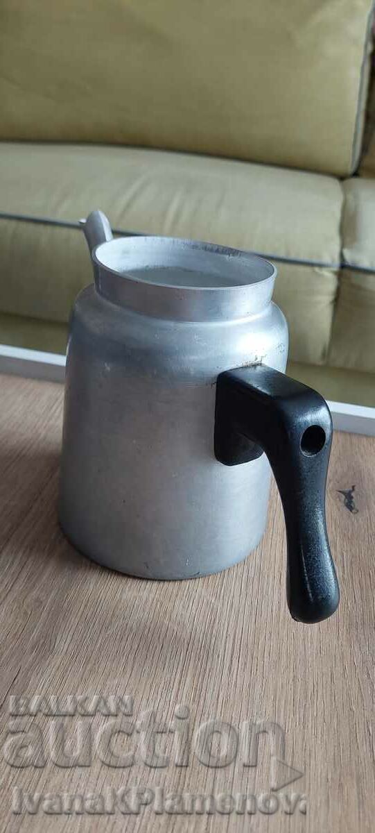 Jug aluminum retro for collectors with price 12.00 BGN | € 6.14 Jug aluminum retro for collectors with price 12.00 BGN | € 6.14