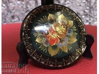 Russian painted craftsman brooch!