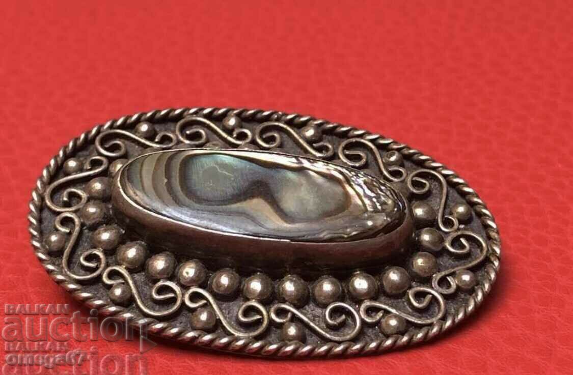 Antique silver brooch! with price 177.00 BGN | € 90.50 Antique silver brooch! with price 177.00 BGN | € 90.50