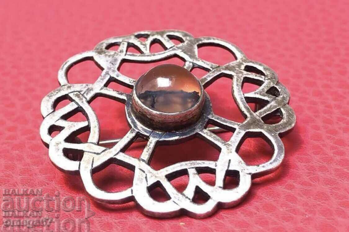 Старинна сребърна брошка в стил Сецесион с цена € 99.00 | 193.63 лв. Старинна сребърна брошка в стил Сецесион с цена € 99.00 | 193.63 лв.