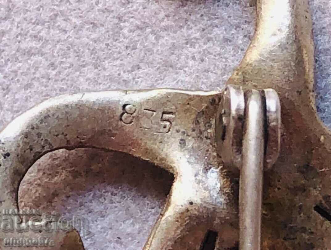 Antique silver marcasite brooch. - 6 Antique silver marcasite brooch. - 6