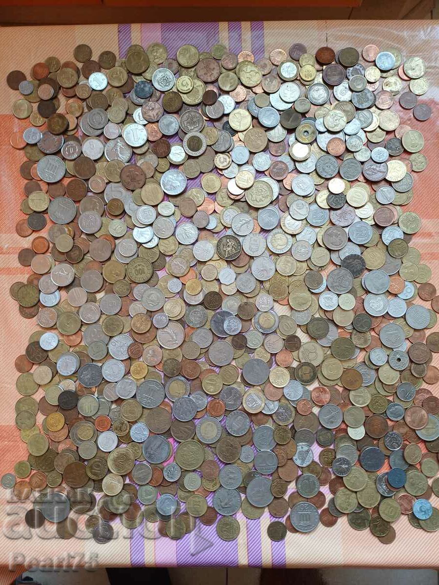 Mega lot coins 1050 pcs.