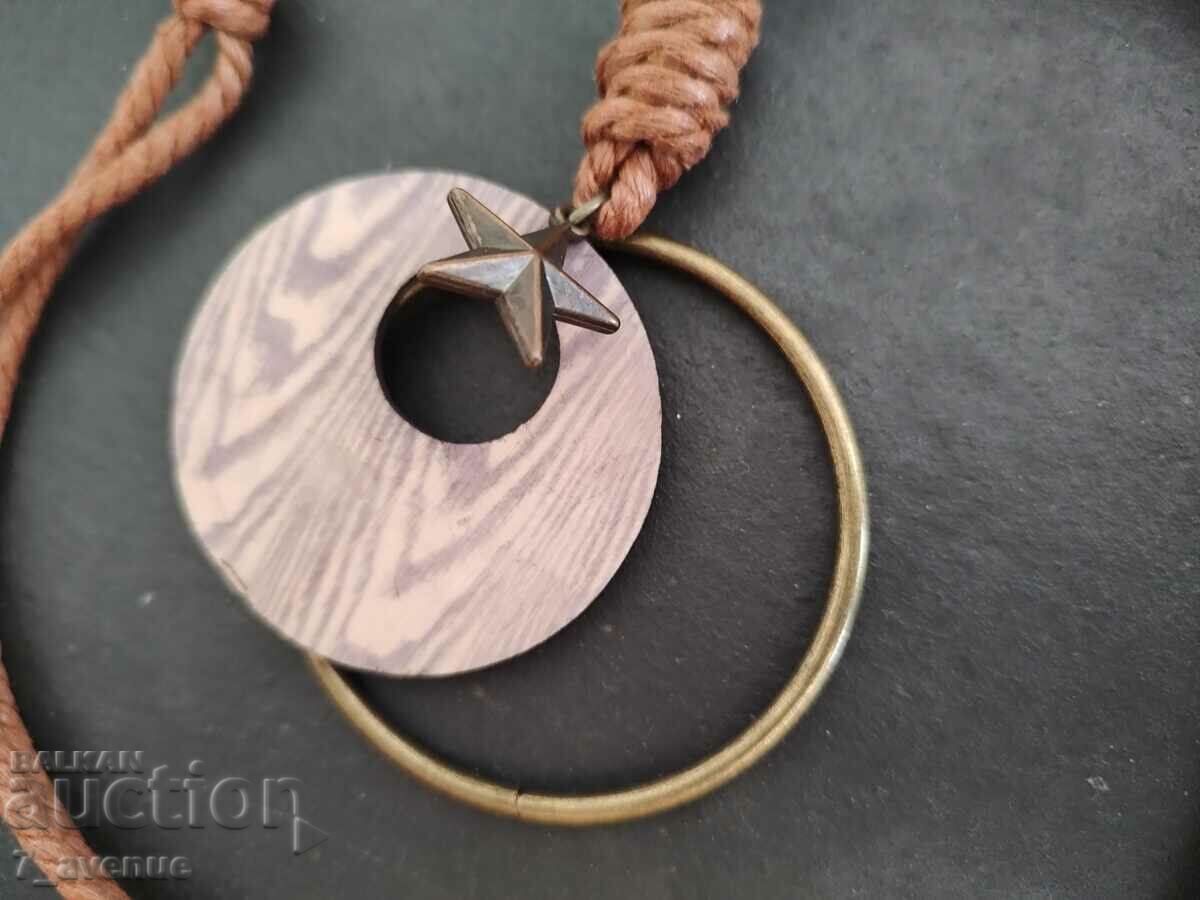 Auction  Necklace - interesting, 29.09.24