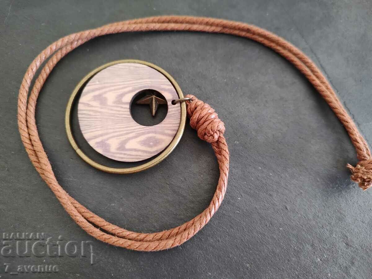 Delivery of Necklace - interesting, 29.09.24