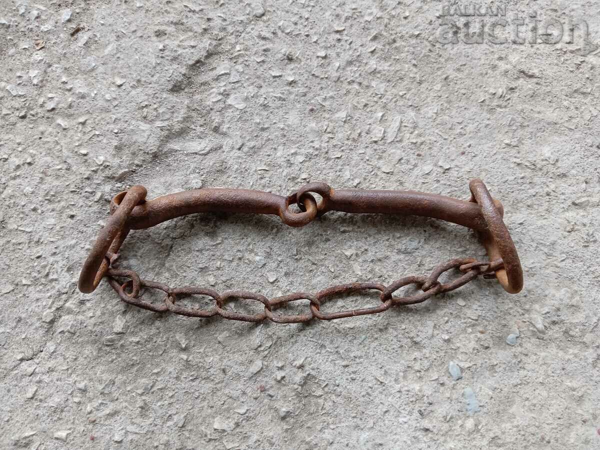 Auction Old wrought bridle bridle wrought iron, harness Auction Old wrought bridle bridle wrought iron, harness