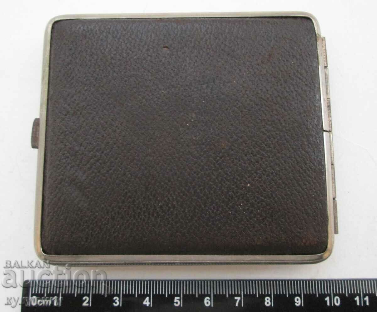 Old German snuffbox marked D.R.P. Germany VSV - 7 Old German snuffbox marked D.R.P. Germany VSV - 7