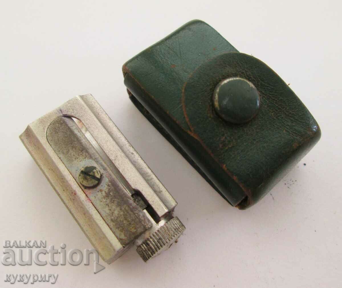 Old German DUX pocket sharpener with leather case with price 45.00 BGN | € 23.01 Old German DUX pocket sharpener with leather case with price 45.00 BGN | € 23.01