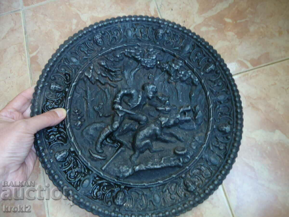 Auction Large massive cast iron panel hunting scene pig hunting Auction Large massive cast iron panel hunting scene pig hunting