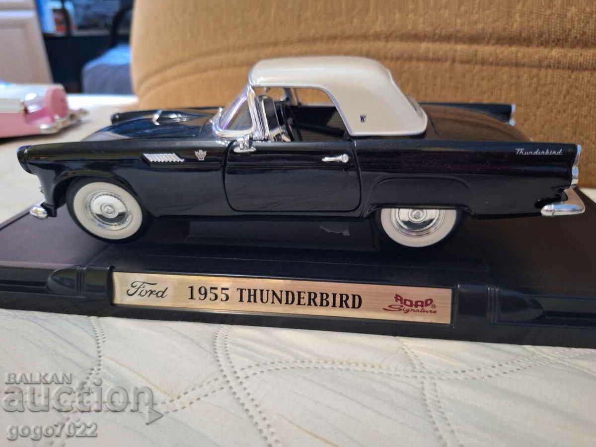 FORD THUNDERBIRD ROAD SEMNATURA 1/18