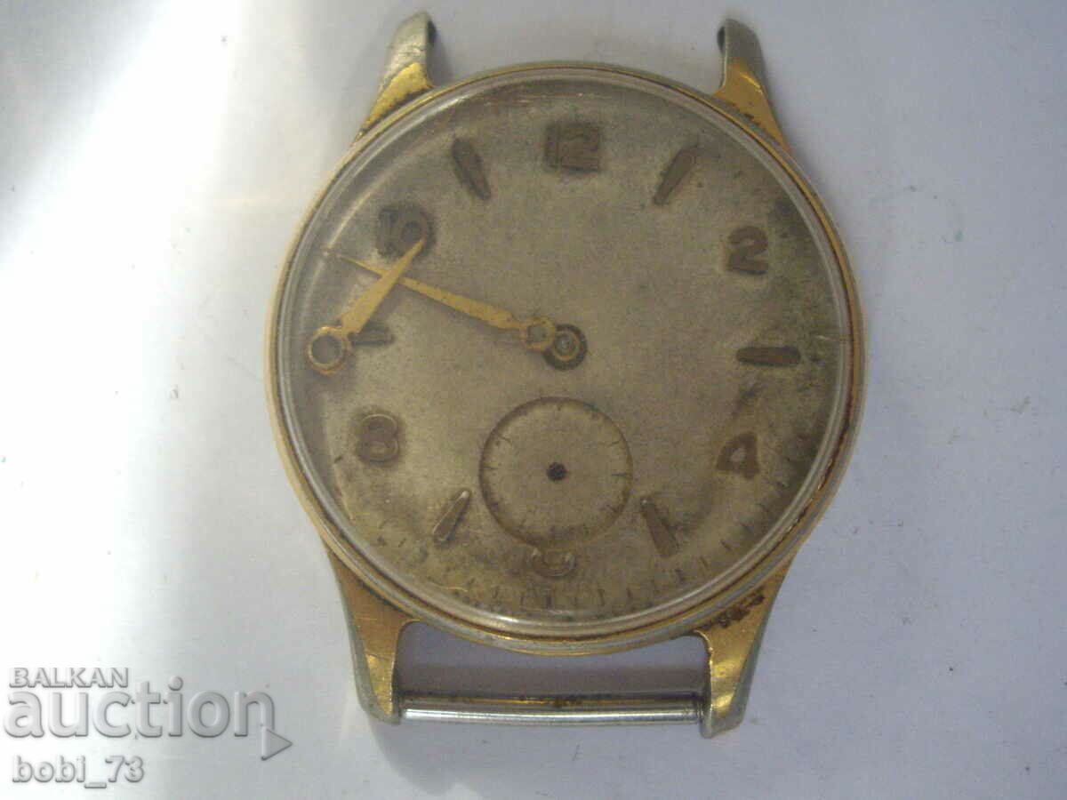 Men's gold-plated wristwatch.