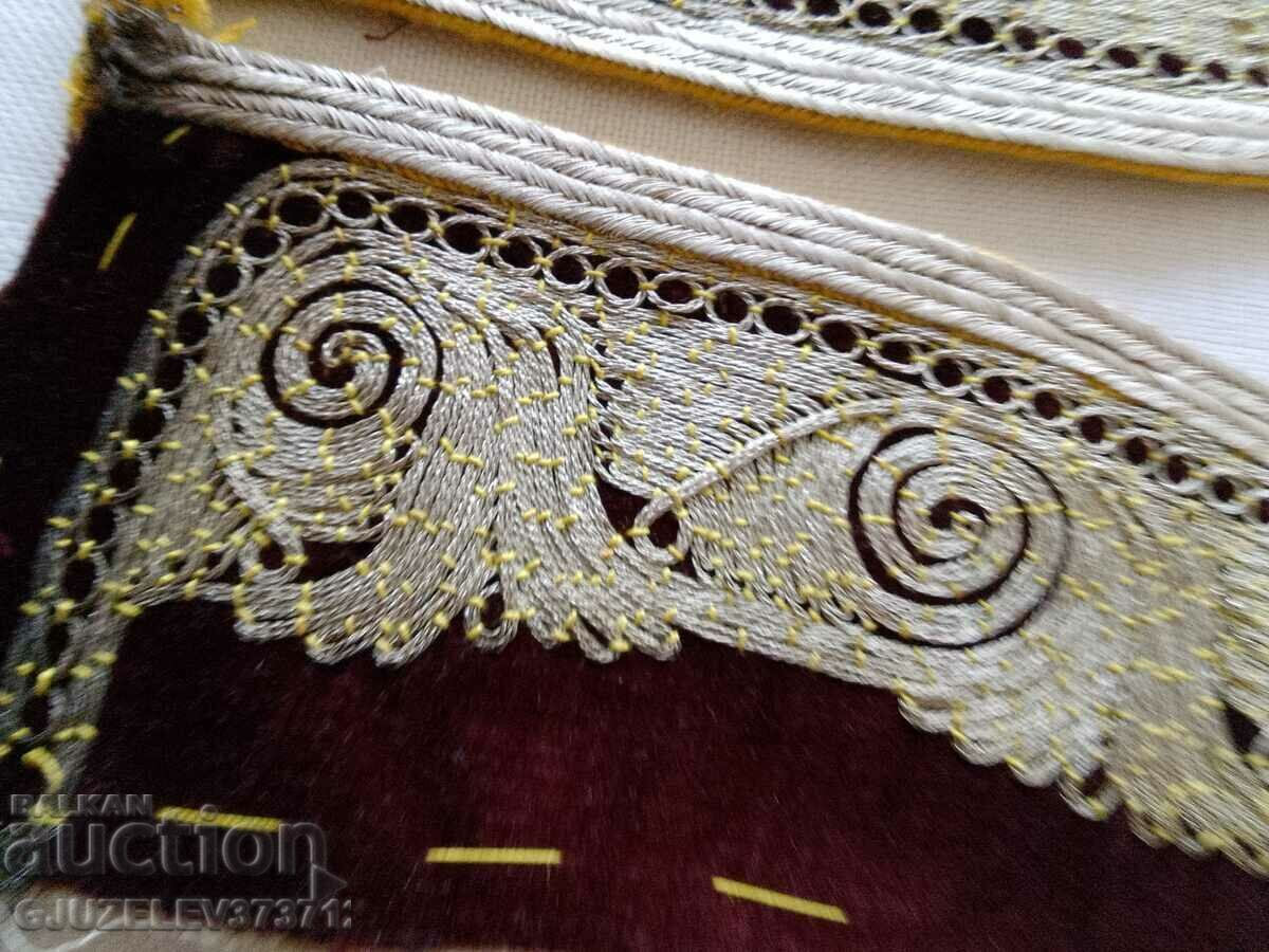 Μοτίβα παντόφλες 19ου αιώνα Κέντημα στο χέρι χρυσό πούλιες σε κόκκινο - 7 Μοτίβα παντόφλες 19ου αιώνα Κέντημα στο χέρι χρυσό πούλιες σε κόκκινο - 7