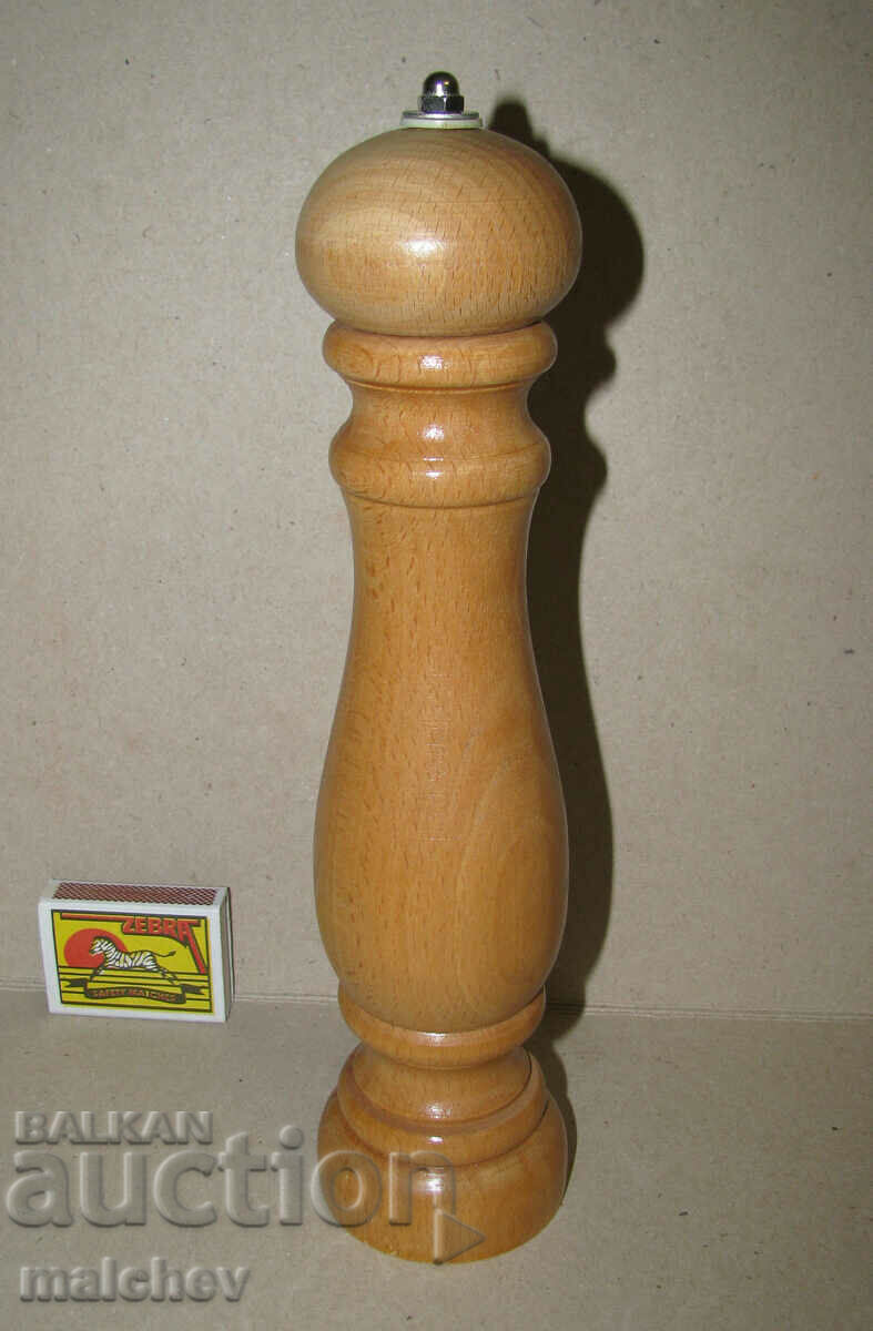 New wooden mill 25 cm black pepper mill excellent