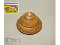 Wooden salt shaker type "zahluptsi" hand carved, excellent