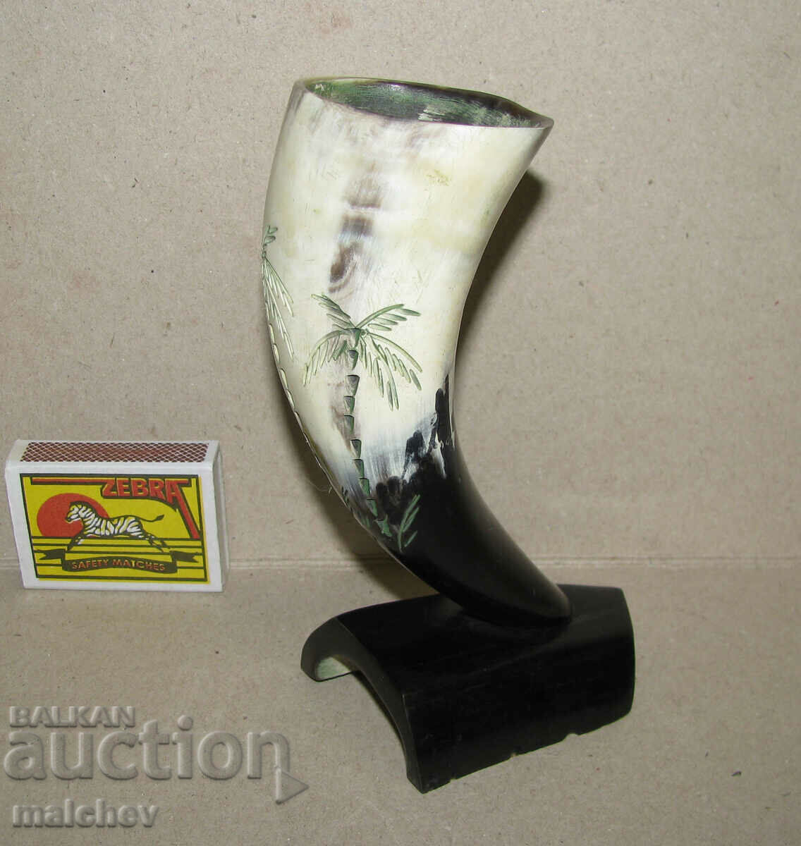 Old horn table ornament 14cm pencil holder vase, excellent