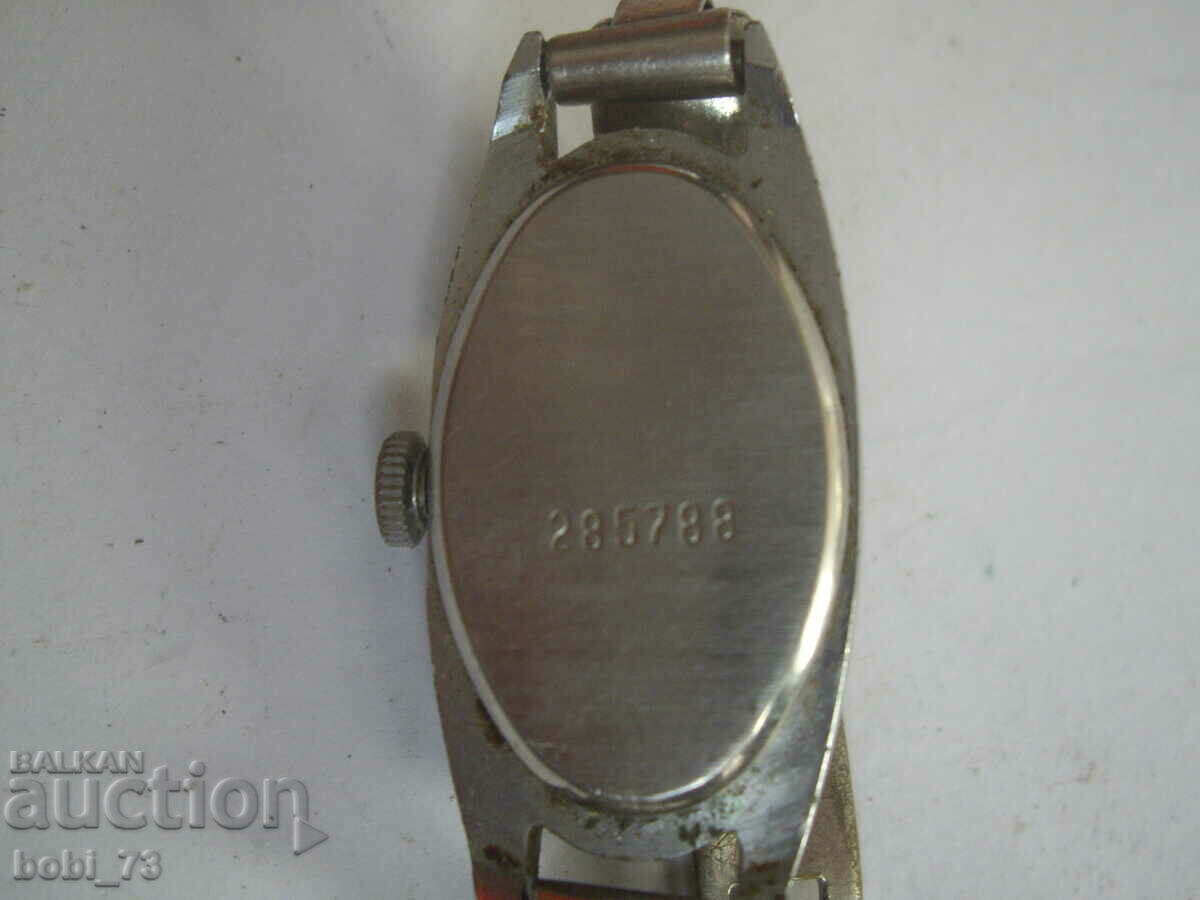 Women's wristwatch. with price 10.00 BGN | € 5.11