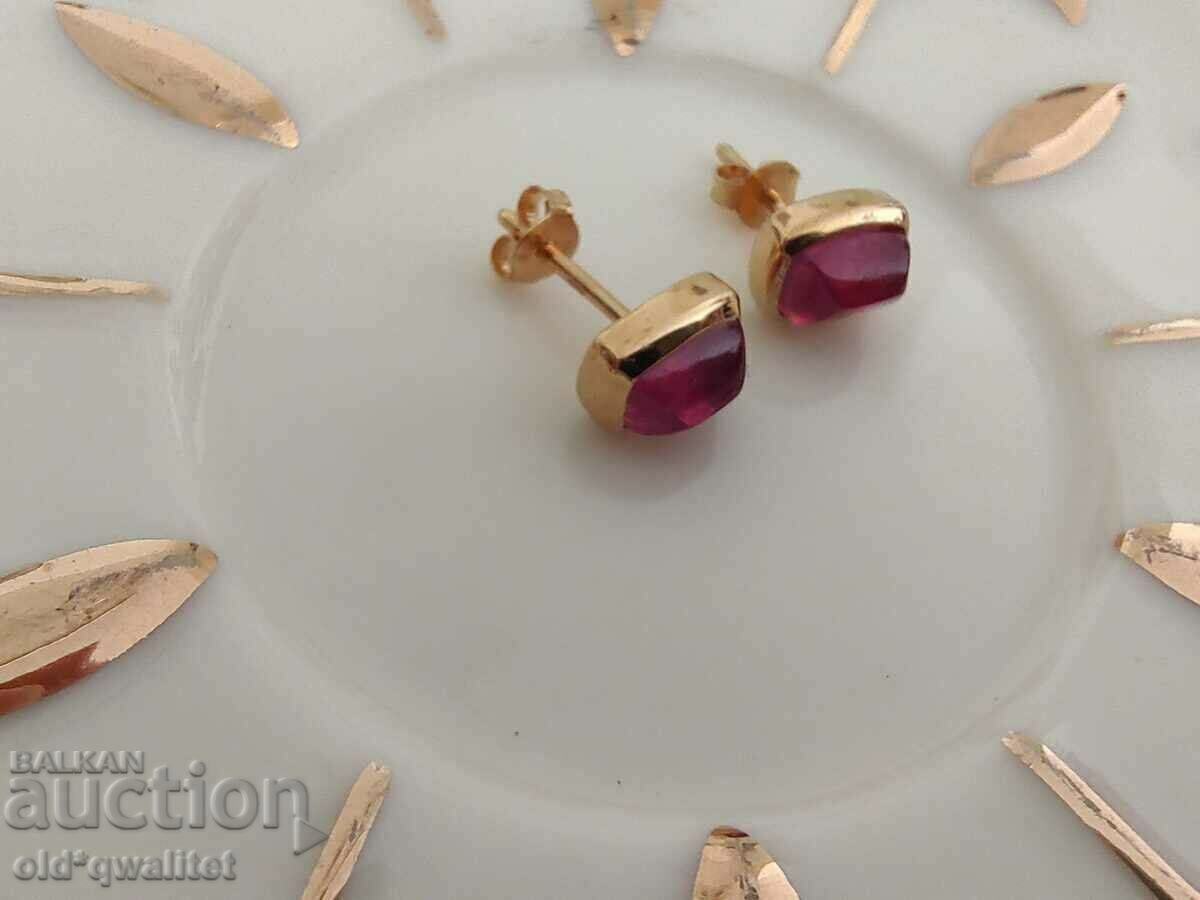 Delivery of Attractive SILVER earrings, silver 925, gold-plated, ruby Delivery of Attractive SILVER earrings, silver 925, gold-plated, ruby