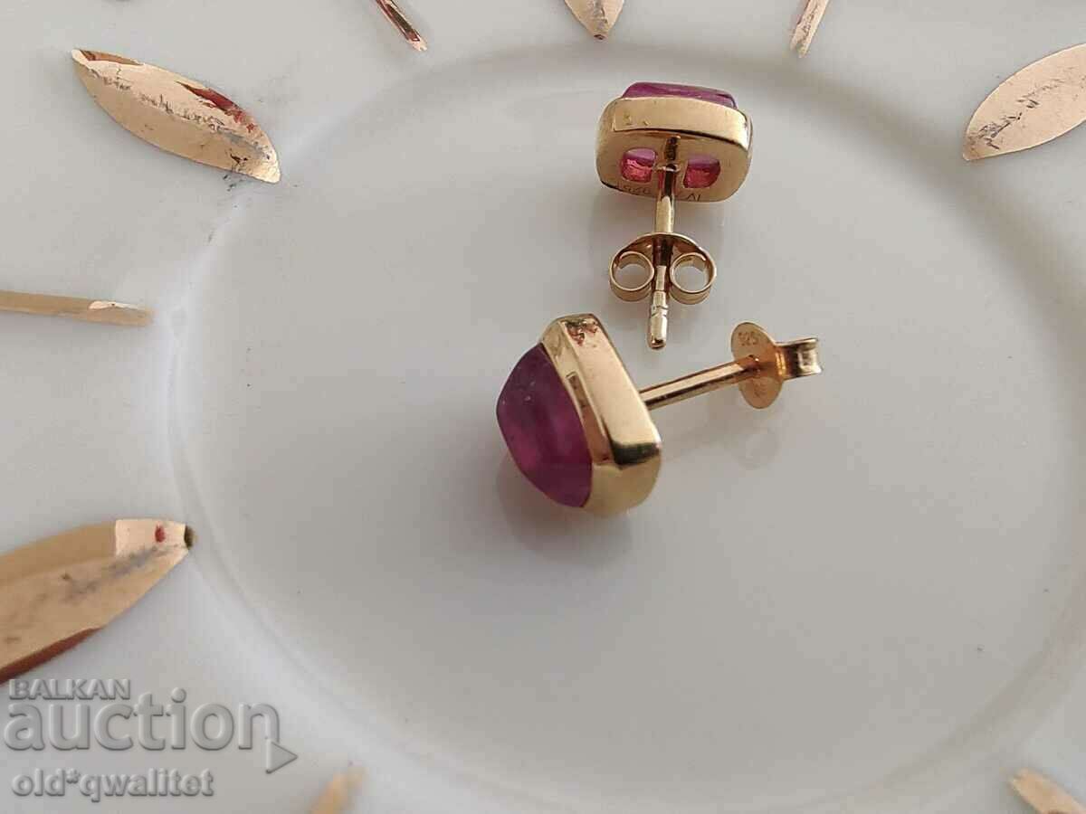 Attractive SILVER earrings, silver 925, gold-plated, ruby Attractive SILVER earrings, silver 925, gold-plated, ruby