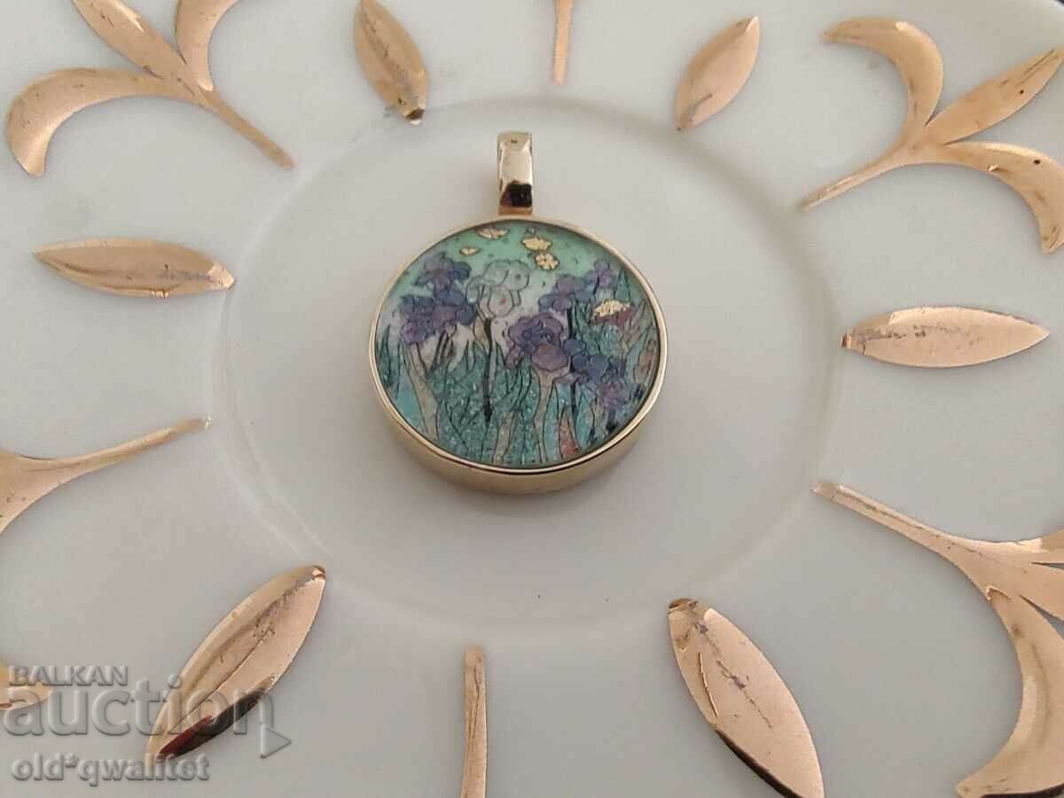 MEDALLION - Gold 375, Picture of stones: Ruby, Amethyst with price 927.00 BGN | € 473.97 MEDALLION - Gold 375, Picture of stones: Ruby, Amethyst with price 927.00 BGN | € 473.97