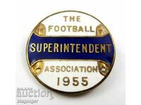 Superintendent of the Football Association-England-1955-Top-FA