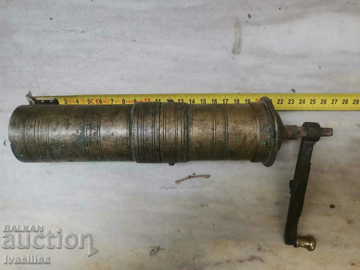 FOARTE VECHE MORA TUGRA FOARTE VECHE MORA TUGRA