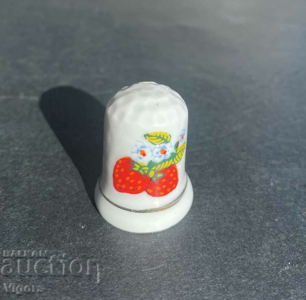 Δαχτυλήθρες πορσελάνης - συλλεκτικές /φρούτα/-5 τεμ - 7 Δαχτυλήθρες πορσελάνης - συλλεκτικές /φρούτα/-5 τεμ - 7