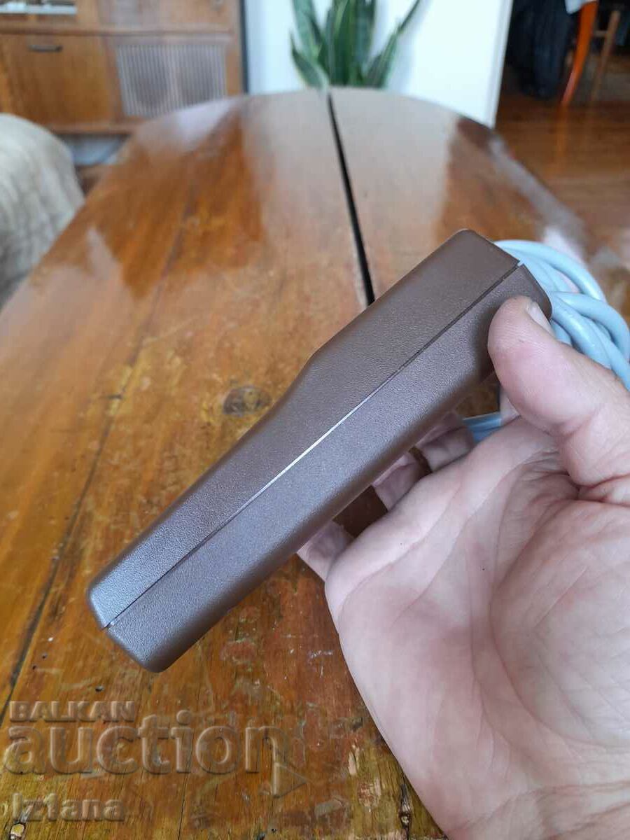 Old High Frequency Voltmeter with price 200.00 BGN | € 102.26 Old High Frequency Voltmeter with price 200.00 BGN | € 102.26