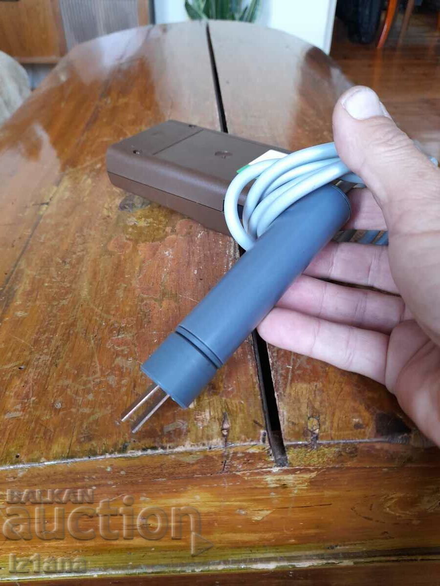 Old High Frequency Voltmeter - 5 Old High Frequency Voltmeter - 5