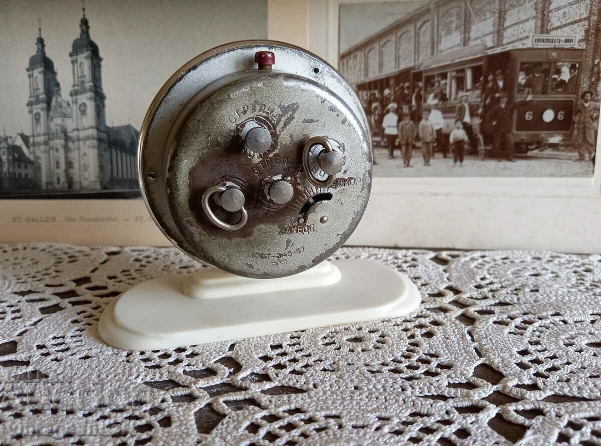 Delivery of Collector's watch, alarm clock, Glory, Friendship Delivery of Collector's watch, alarm clock, Glory, Friendship