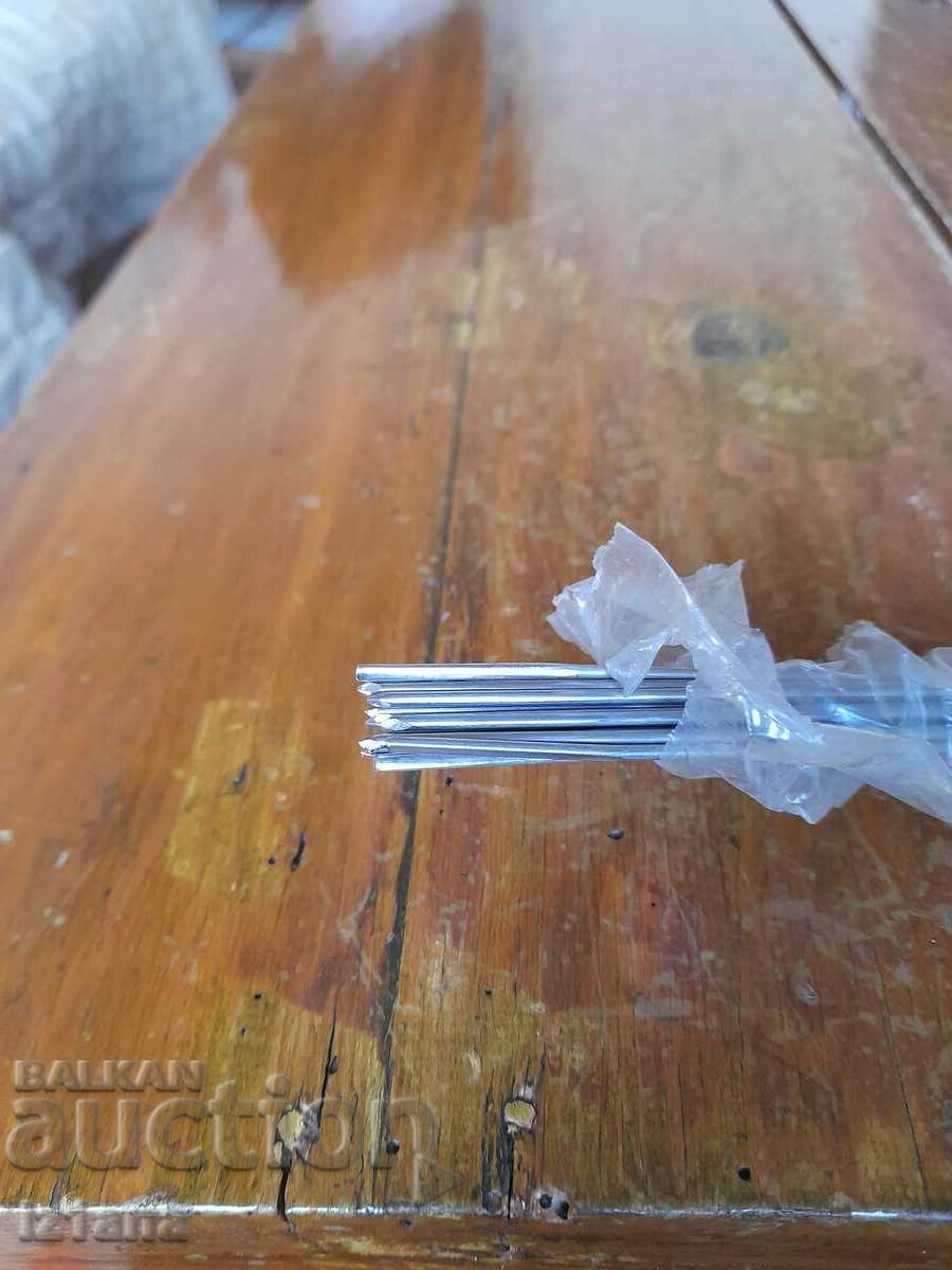 Old Dietary Extension Needles - 7 Old Dietary Extension Needles - 7