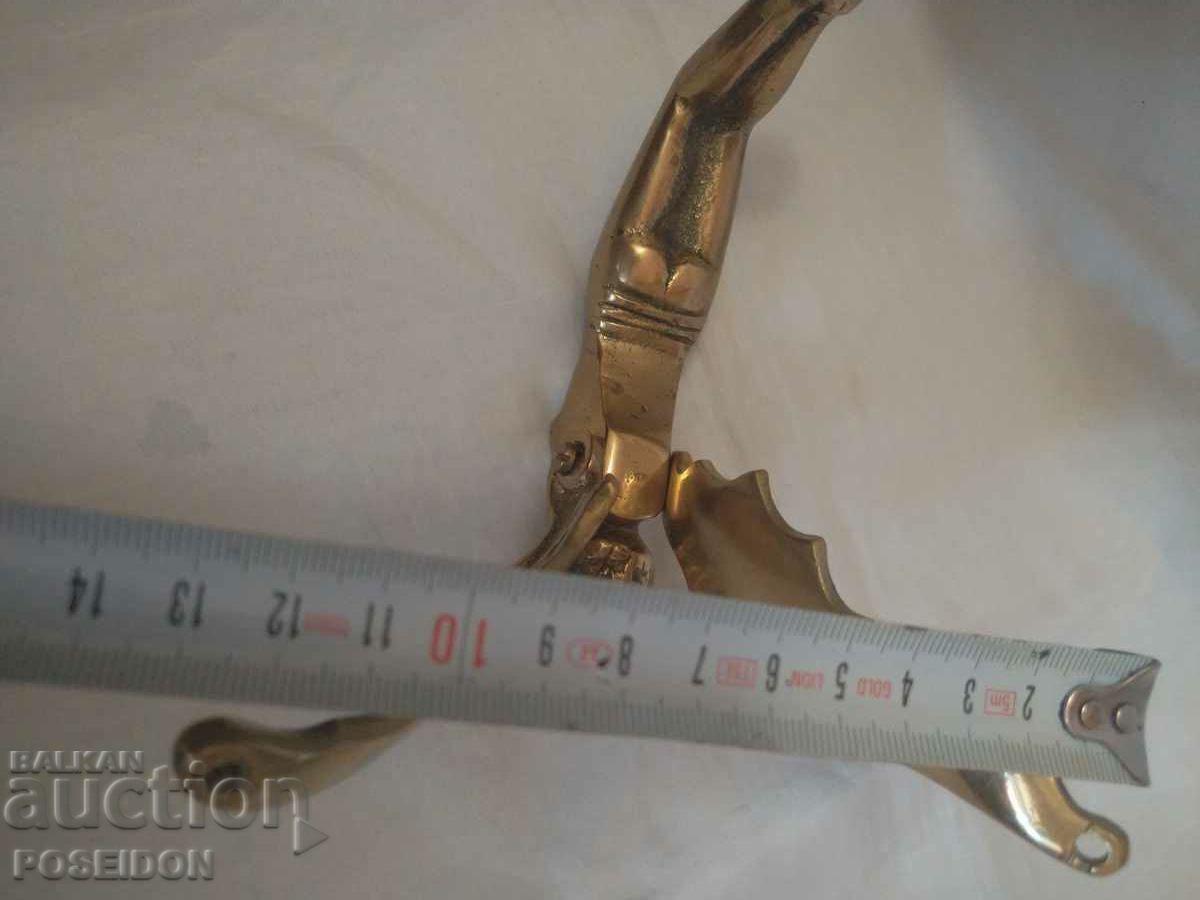 Delivery of TWO ART DECO BRASS DOOR HANDLES