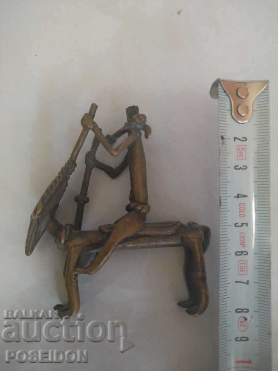 STATUETTES, FIGURINES - 6