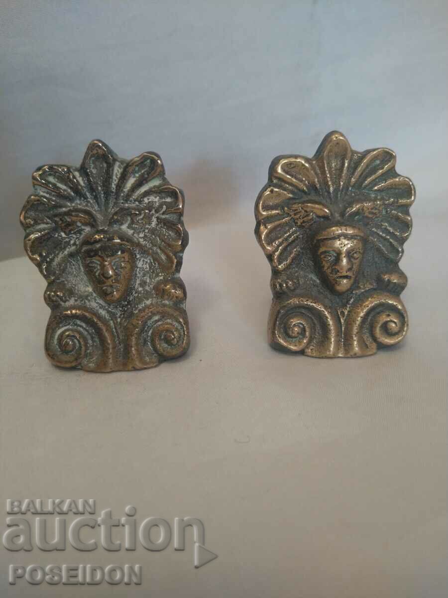 STATUETTES, FIGURINES