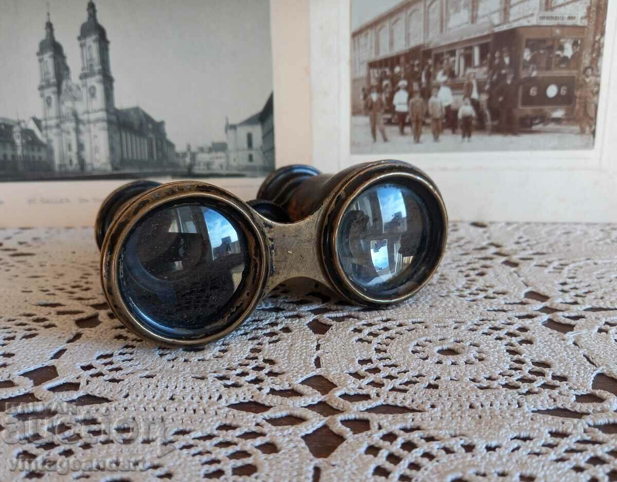 Licitație Binoclu antic, conservat, functional Licitație Binoclu antic, conservat, functional