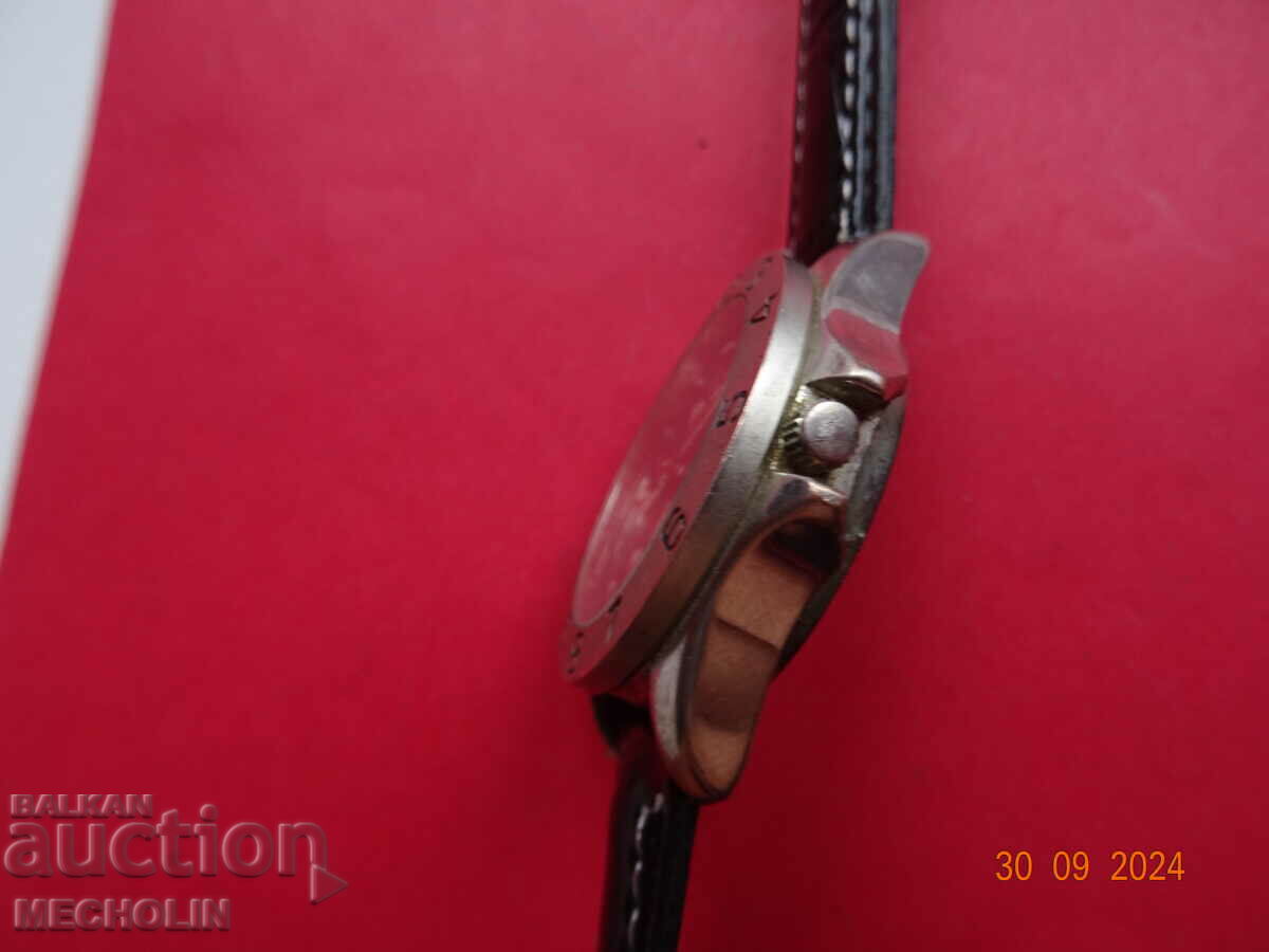 Auction TK LIFE quartz Auction TK LIFE quartz