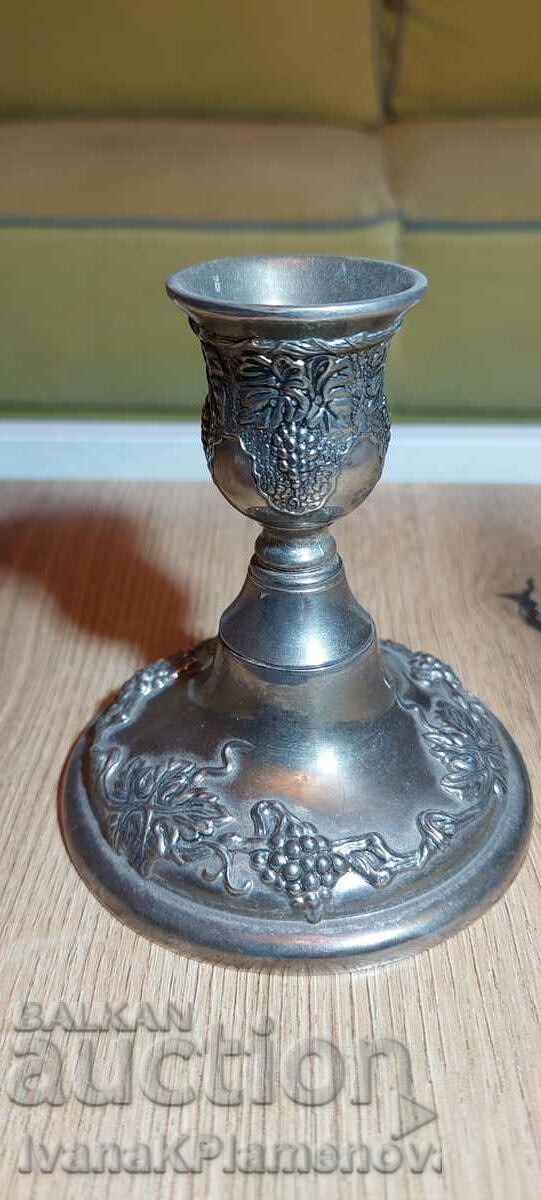 Candle holder for collectors