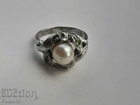 Silver ring with pearl