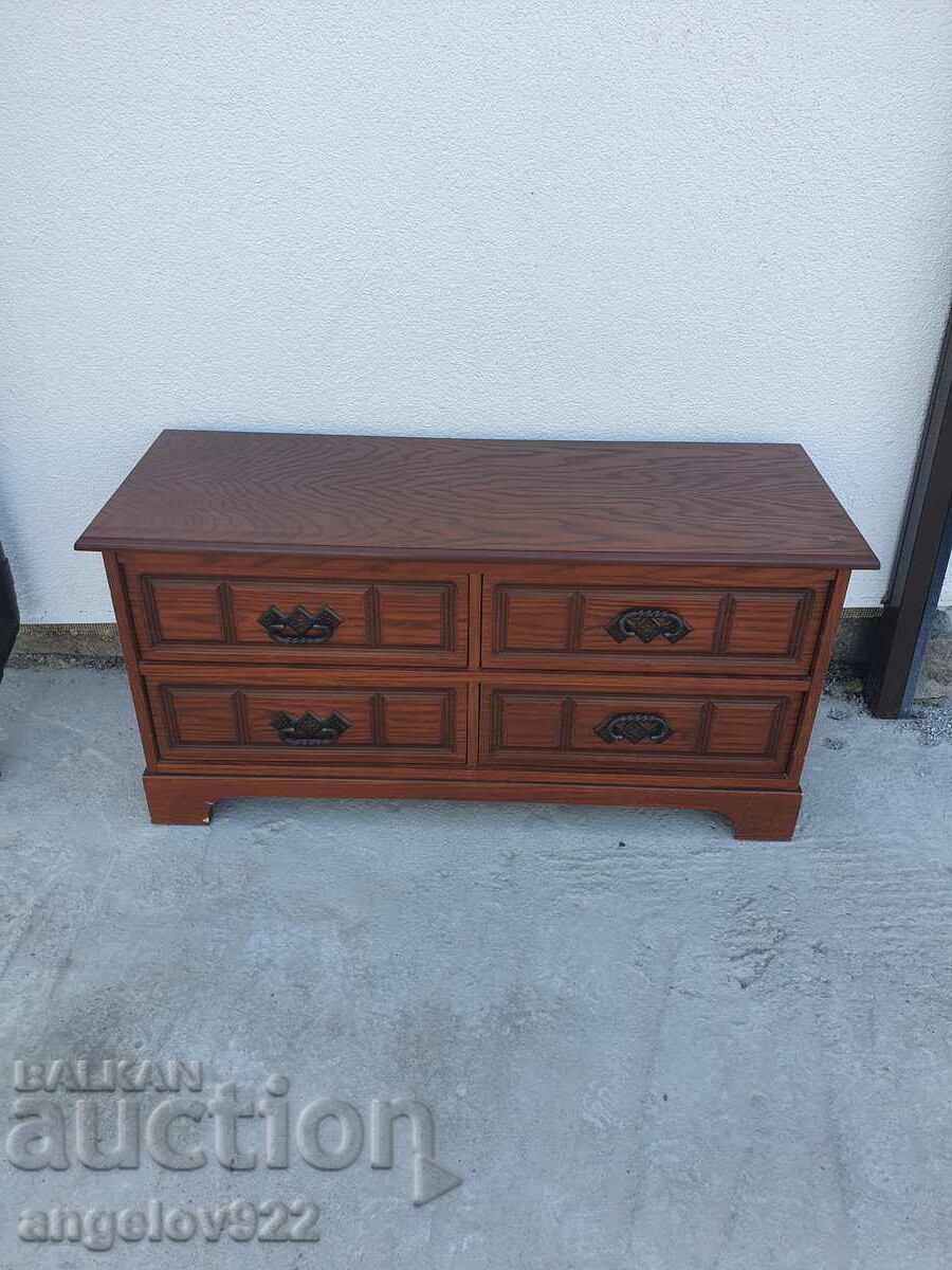 Beautiful wooden chest of drawers!