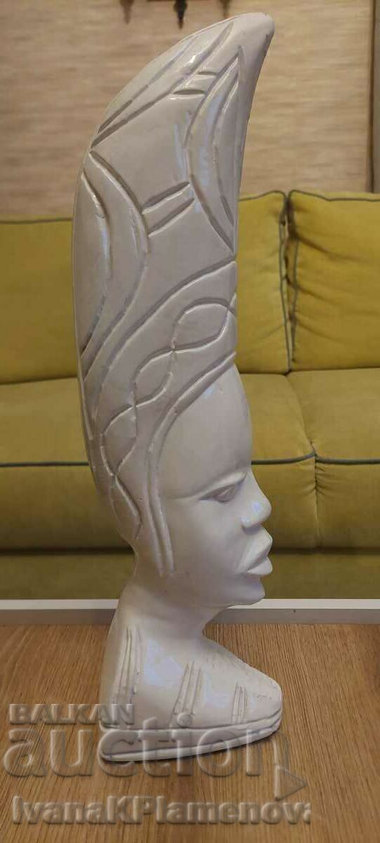 Sculptură în lemn Africa 44cm pentru colecționari cu preț € 40.00 | 78.23 BGN