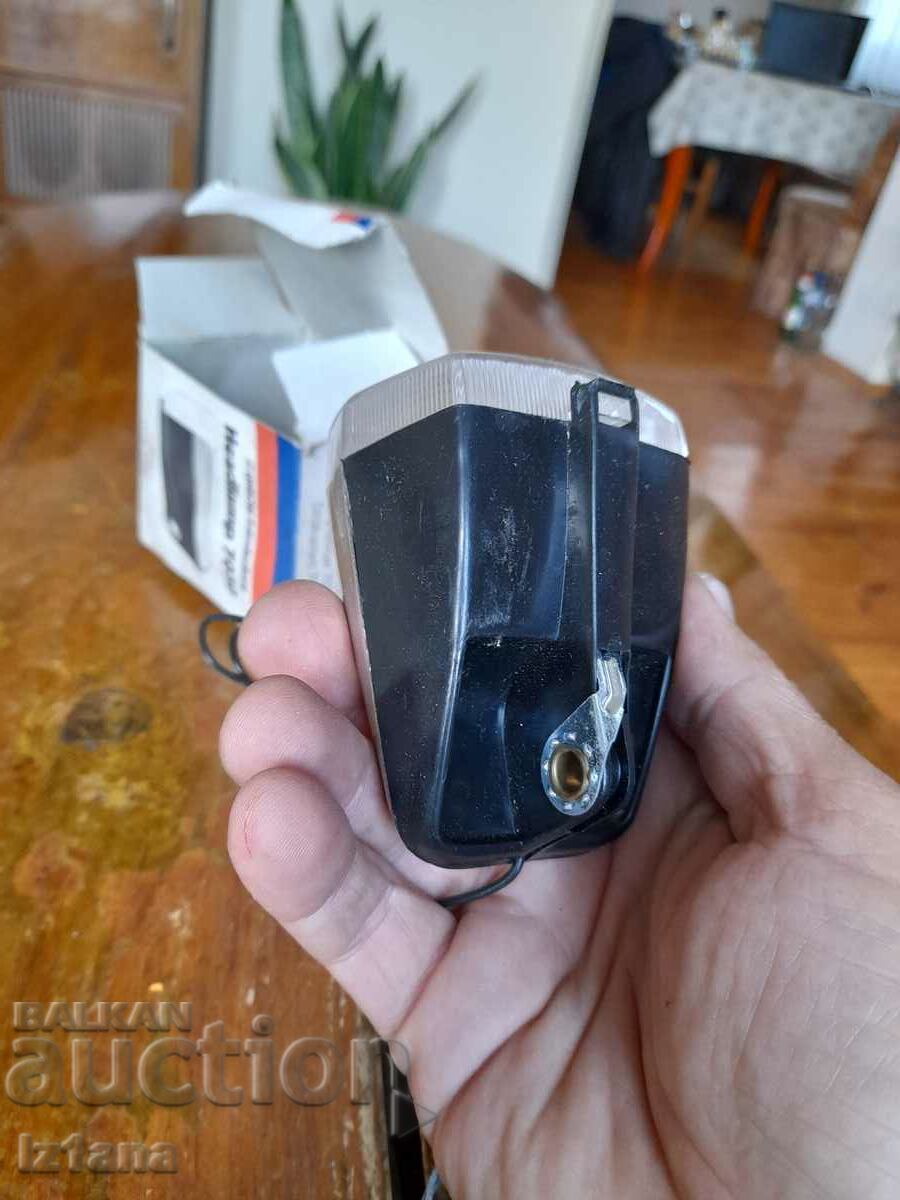 Delivery of Old bike headlight, Union bike