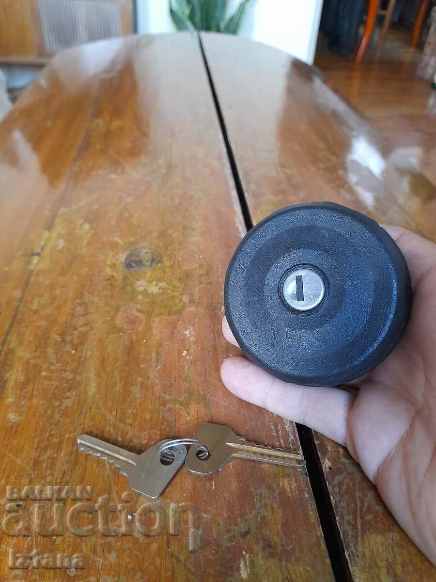 Old tank cap - 5 Old tank cap - 5