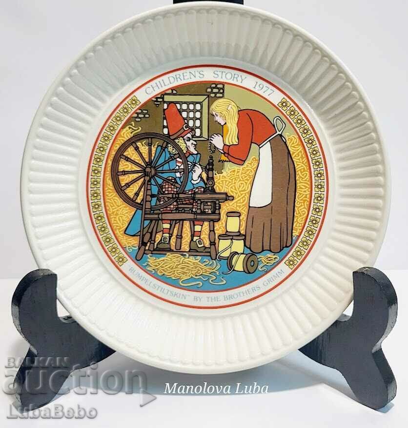 A collectible Wedgwood porcelain plate