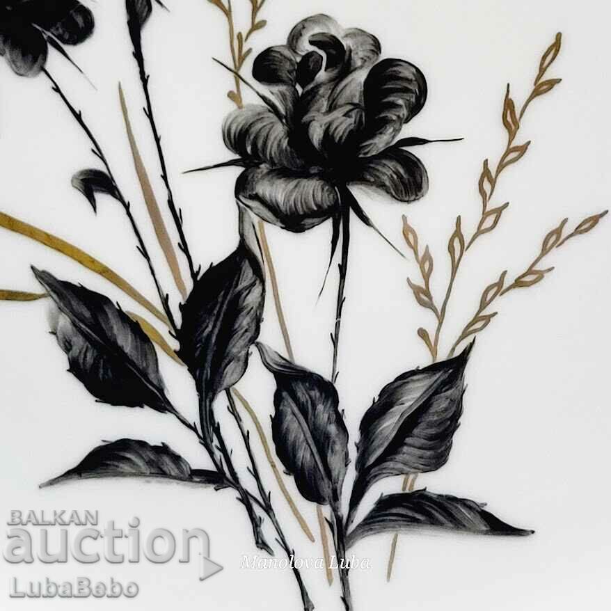 Delivery of Tirschenreuth hand painted porcelain plate. Delivery of Tirschenreuth hand painted porcelain plate.